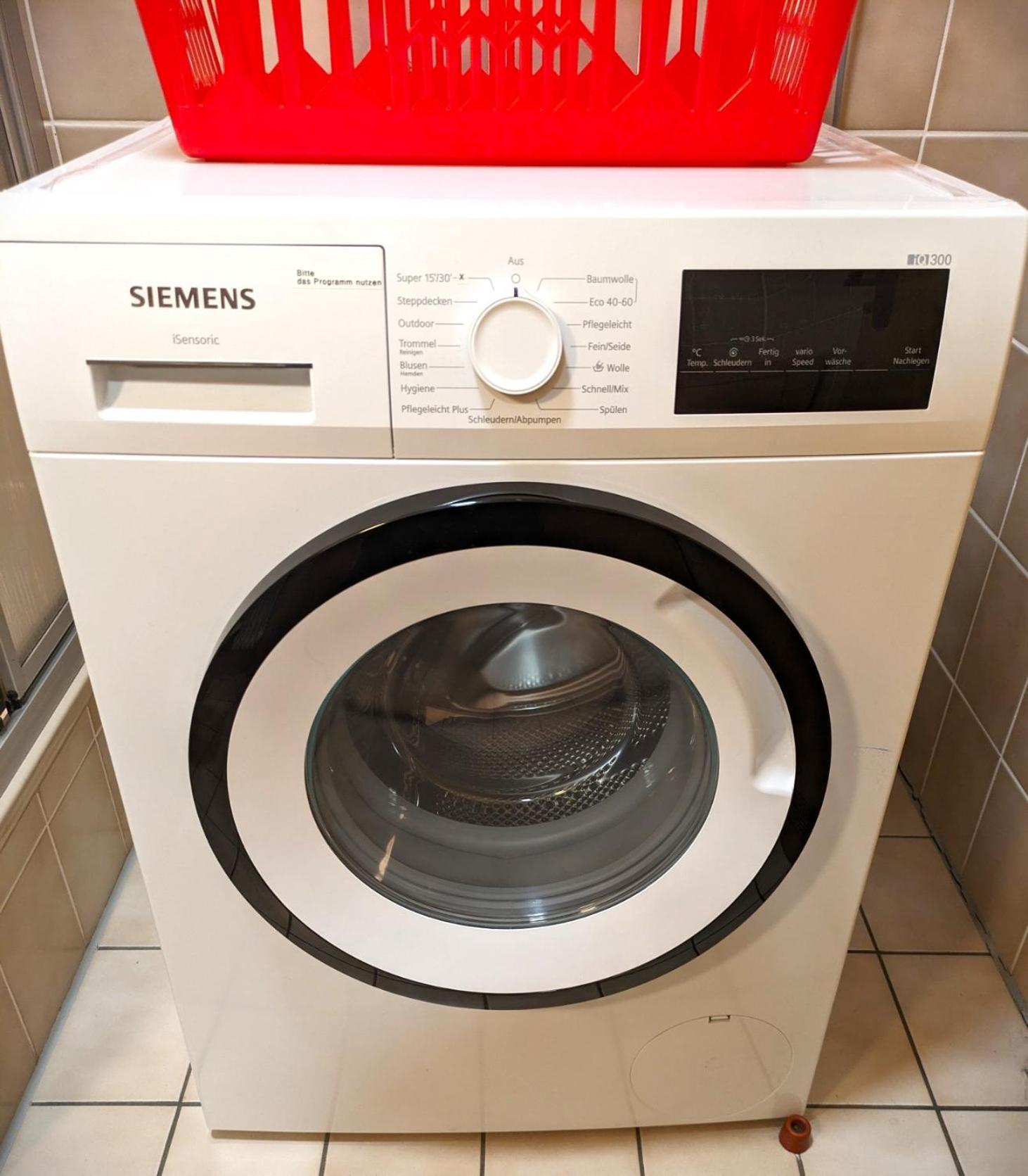 4 Zimmer Geraeumige Und Ruhig Gelegene Ferien- Und Monteurwohnung Nur Fuer Sie Allein Aujvari Vermietungen Spiegelberg Zewnętrze zdjęcie